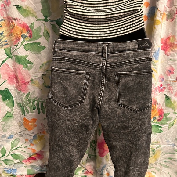 Vintage black denim Jordache Size 14( size 25 waste 26 inseam ) - Picture 6 of 7